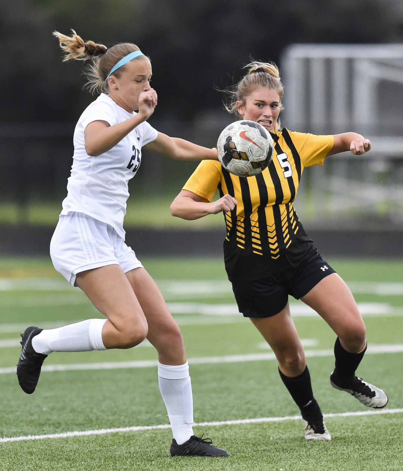 060319-qct-spt-bett-pv-soccer-17.jpg